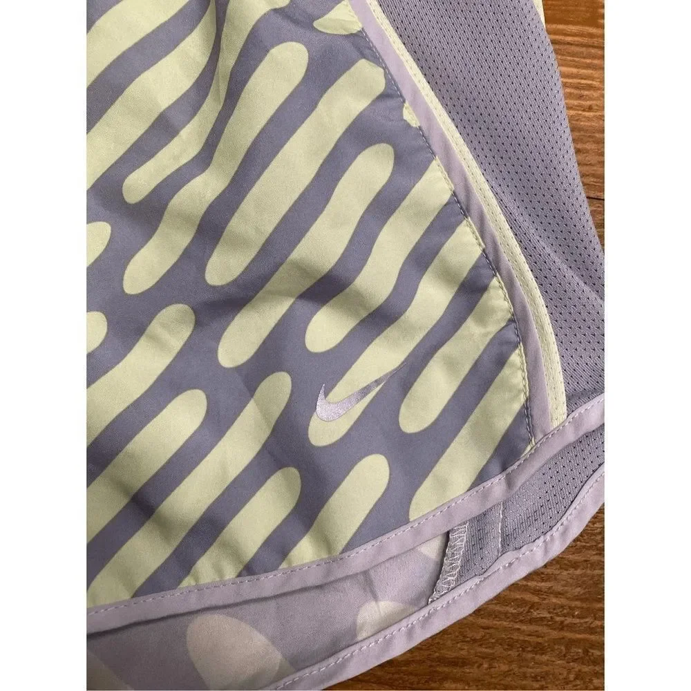 Nike XS Dri-Fit shorts green grey active wear workout running